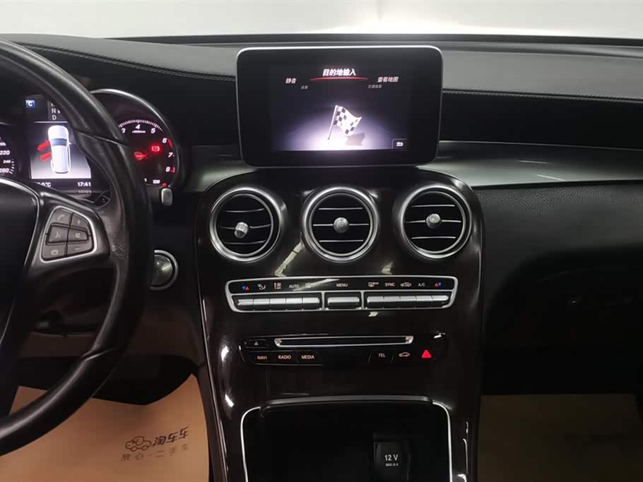 Mercedes-Benz GLC Mercedes-Benz GLC