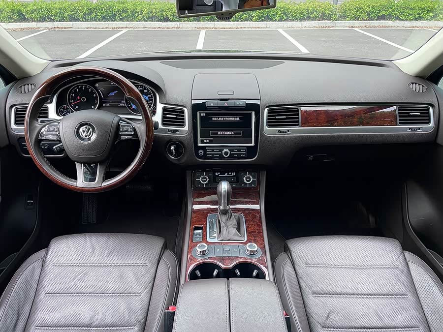 Volkswagen Touareg 2015, фото 7