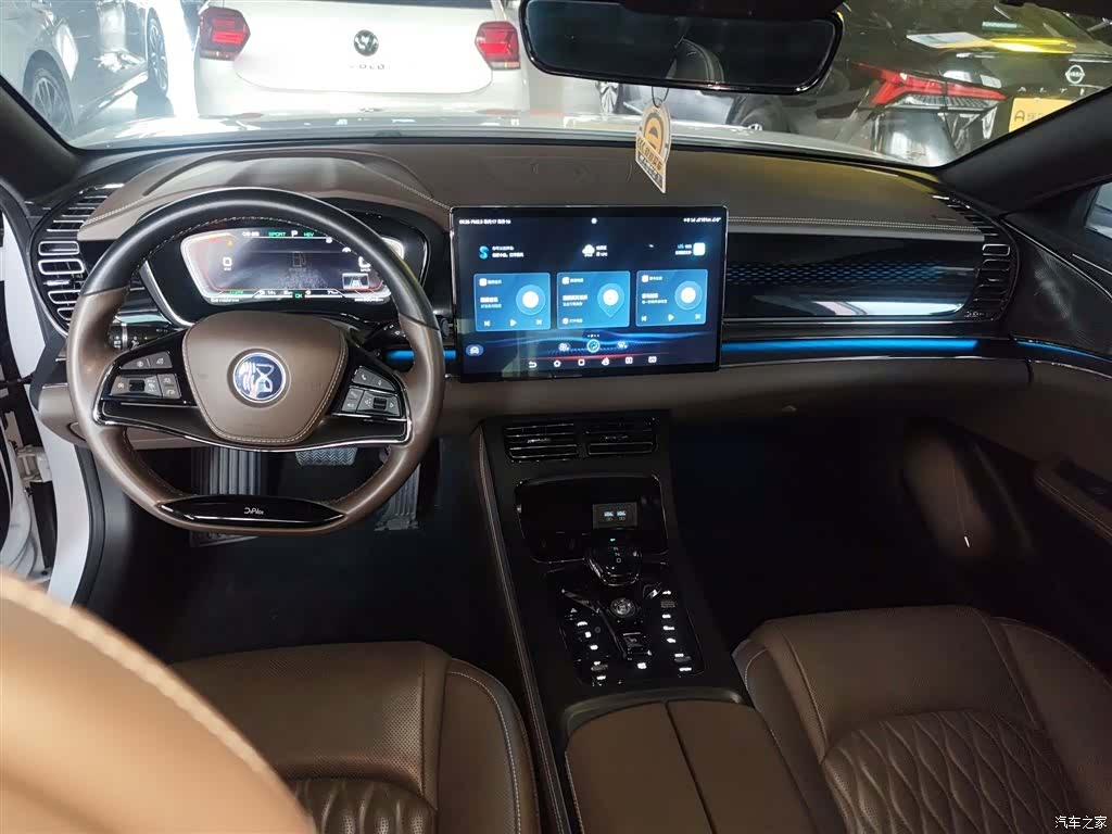 BYD Han, 2021 10