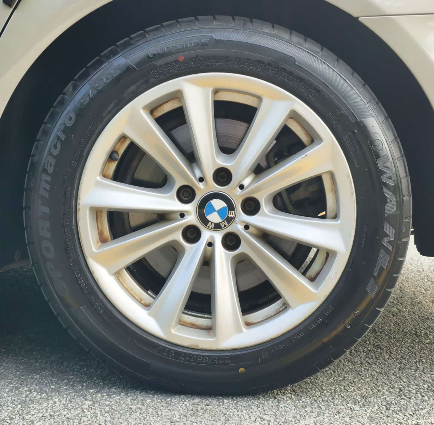 BMW 5 Series, 2012 9