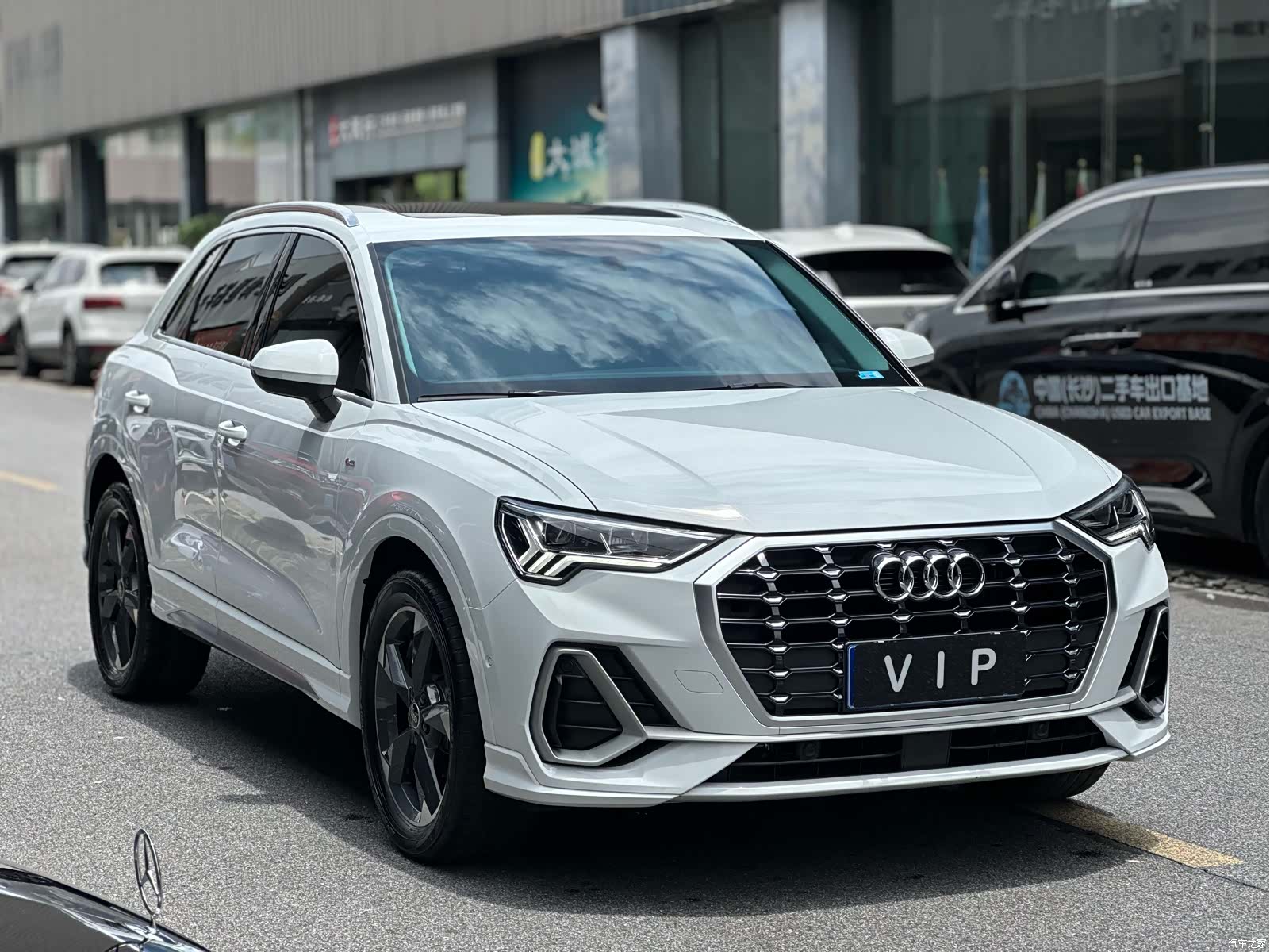 Audi Q3, 2022 3
