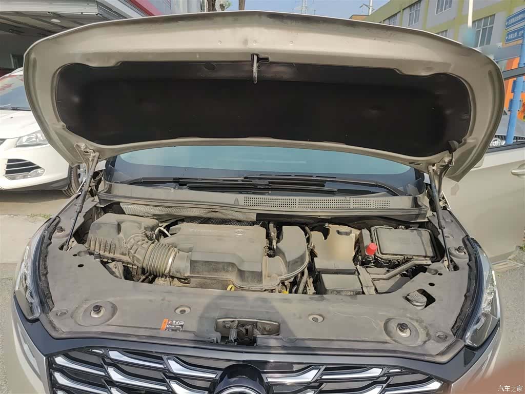 Buick GL8, 2022 20