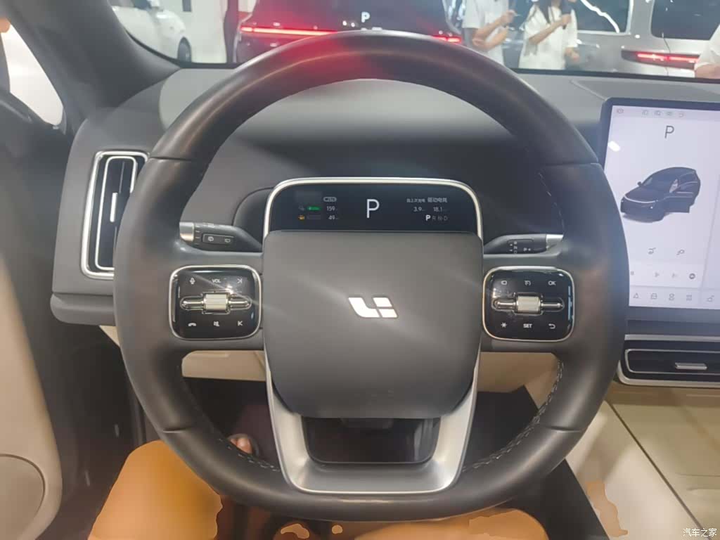 Li Auto L8, 2024 11