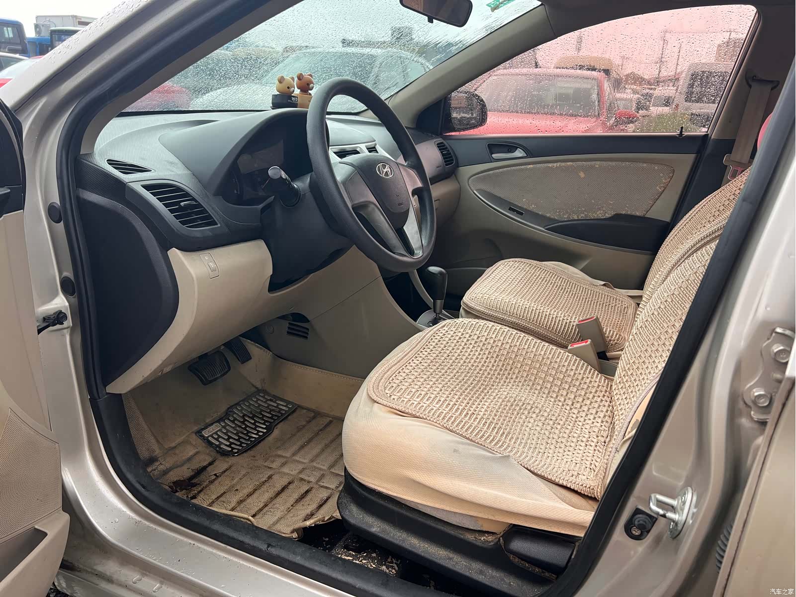 Hyundai GLS, 2014 7