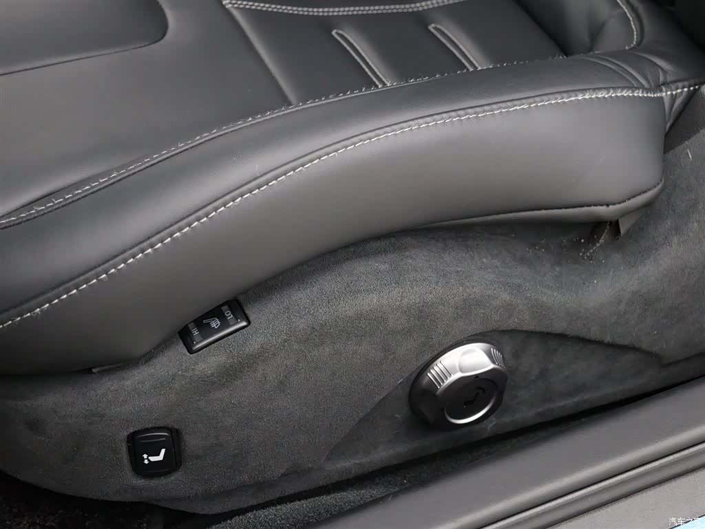 Nissan GT-R, 2017 4