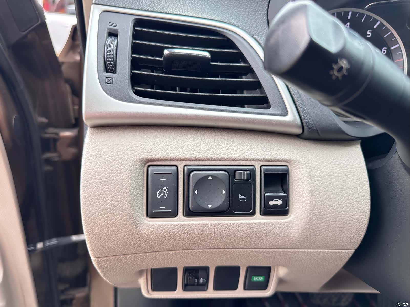 Nissan Sylphy, 2017 16