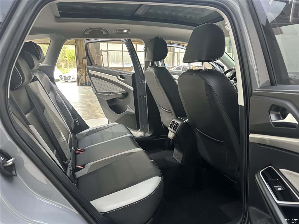 Volkswagen VS7, 2023 16