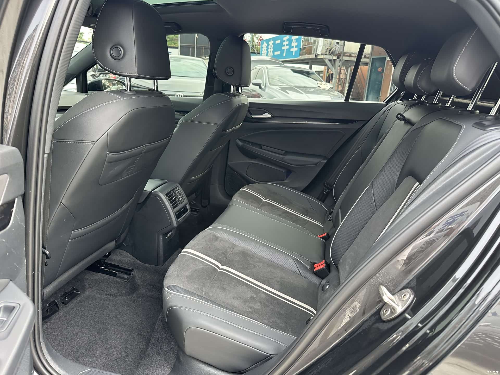 Volkswagen Golf, 2022 10