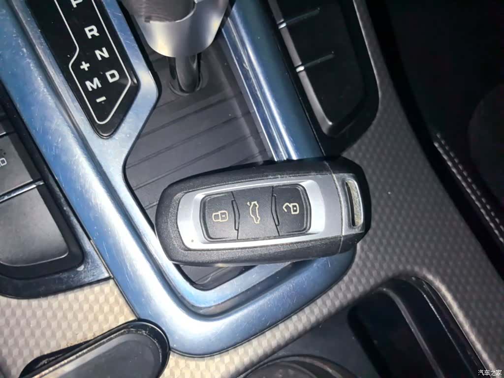 Geely Emgrand, 2017 9