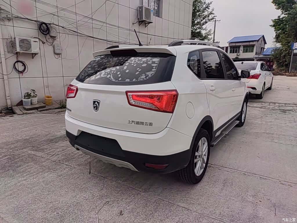 Wuling 560, 2017 7