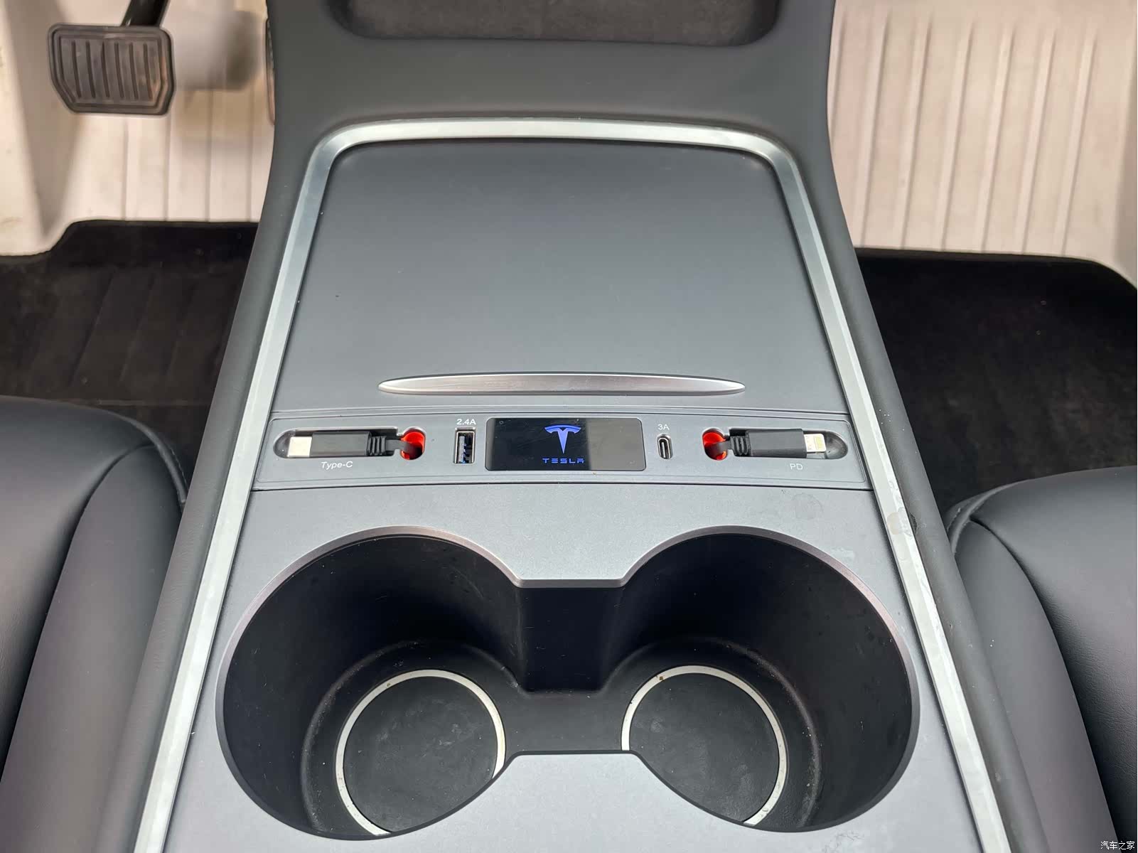 Tesla Model Y, 2023 12