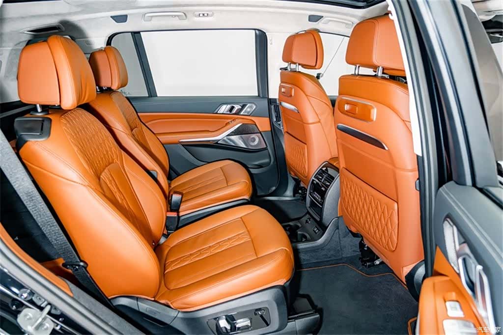 BMW X7, 2025 24