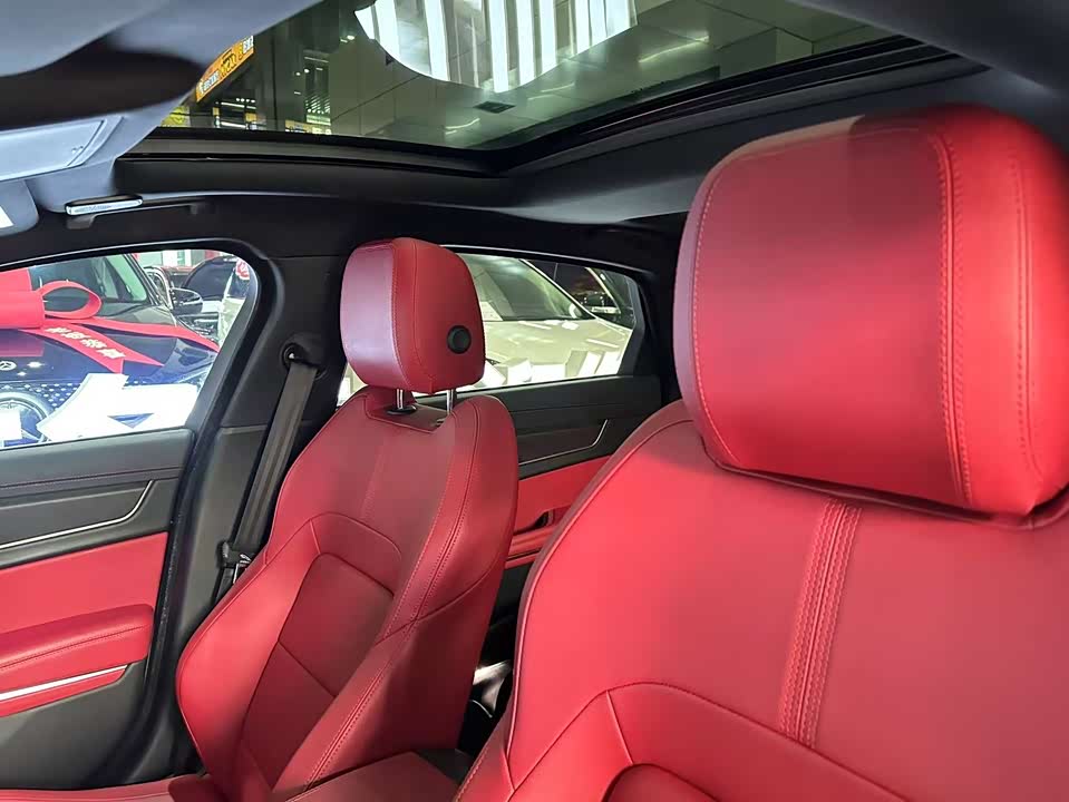Jaguar XFL Jaguar XFL