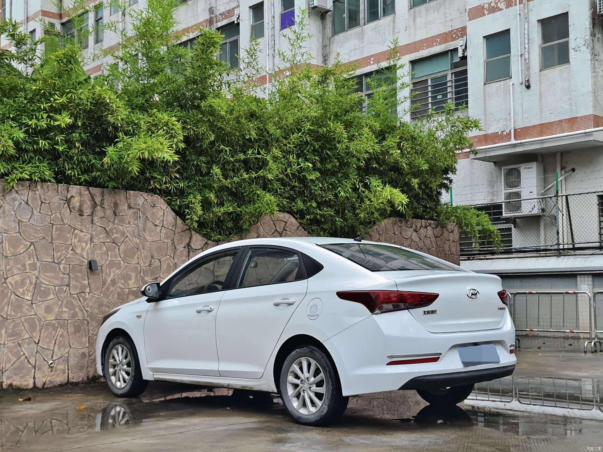 Hyundai GLS, 2017 4