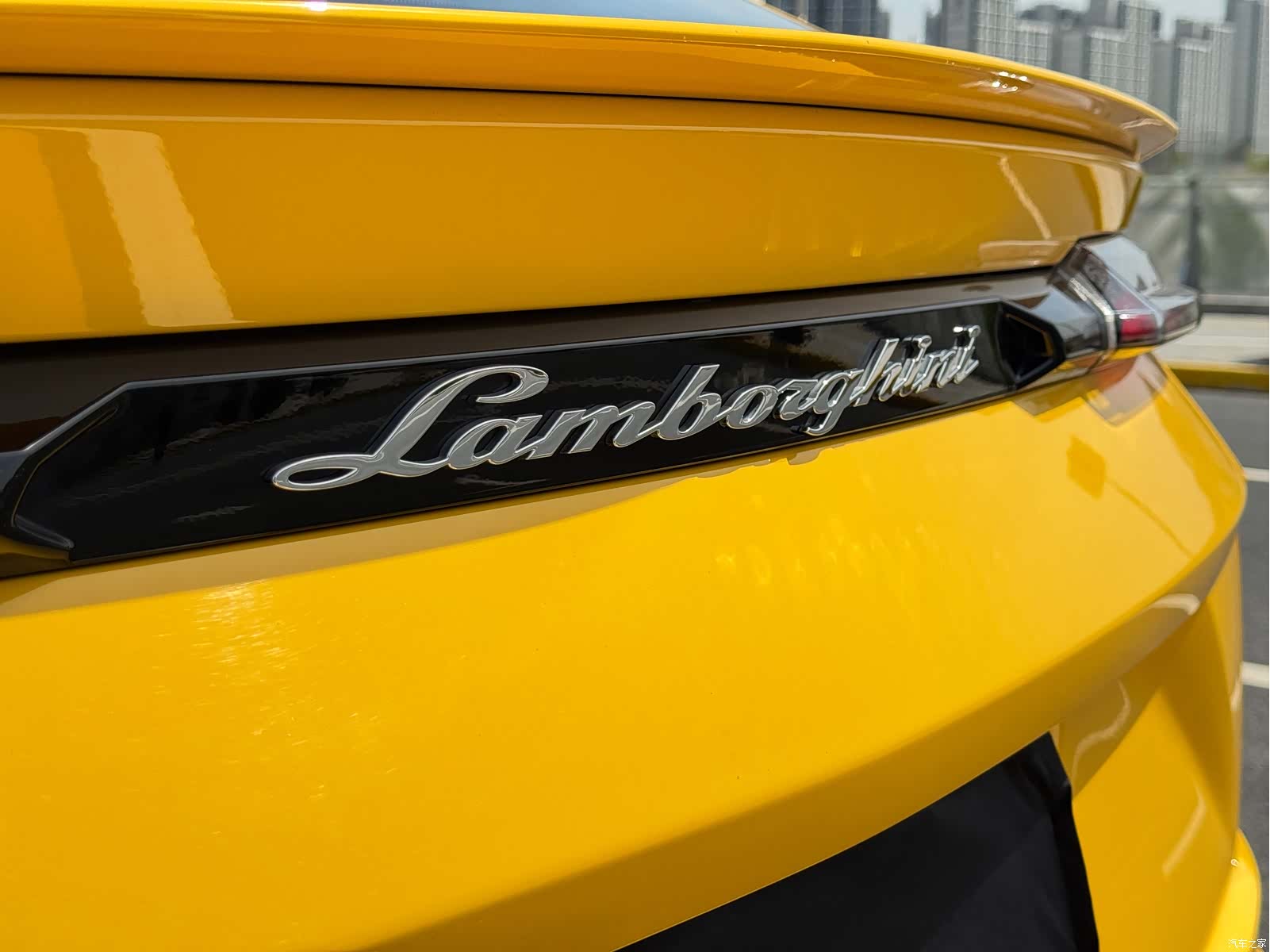 Lamborghini Urus, 2021 16