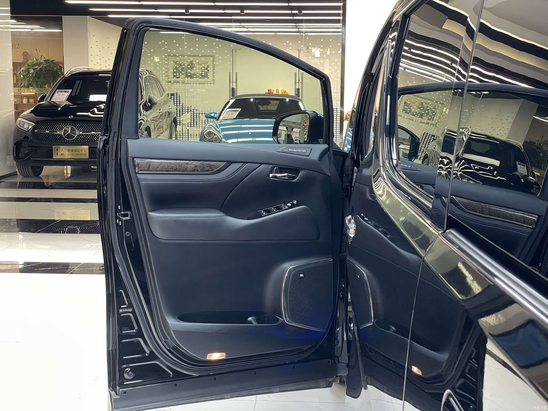 Toyota Vellfire, 2020 7