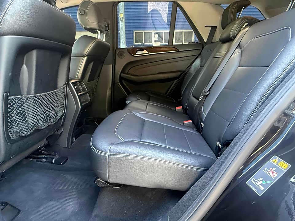 Mercedes-Benz M class