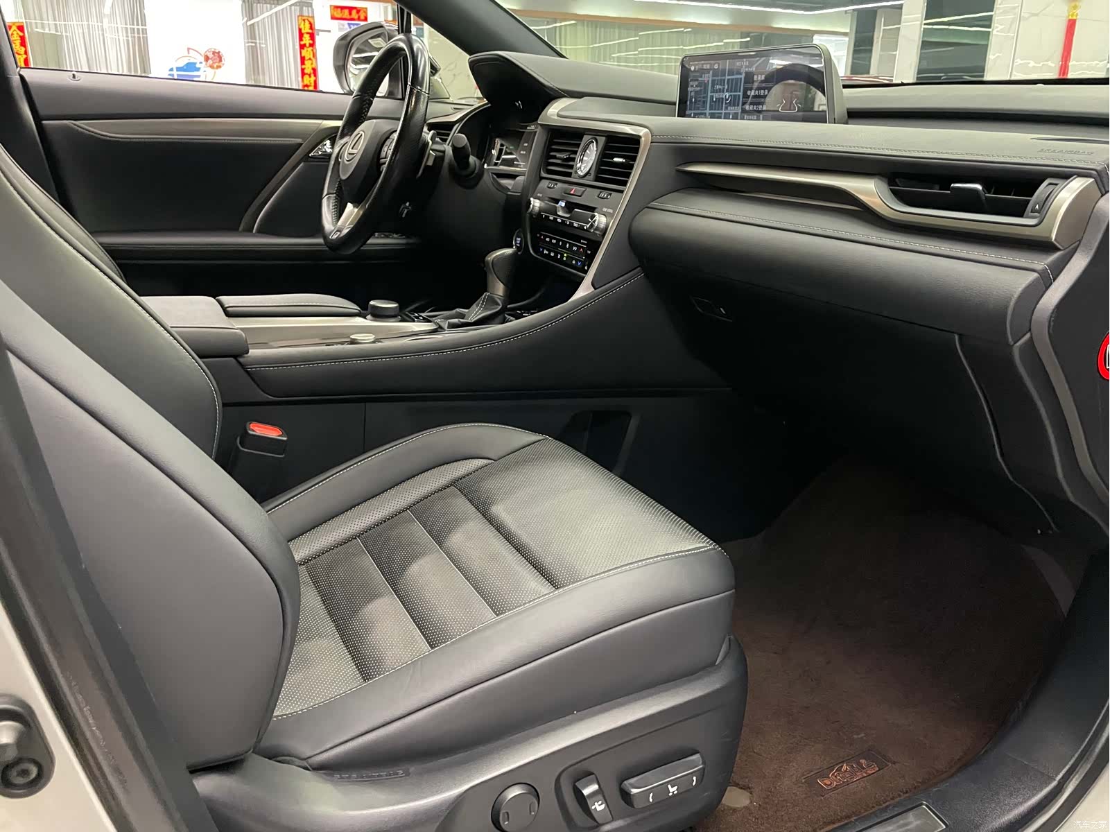 Lexus RX, 2017 26