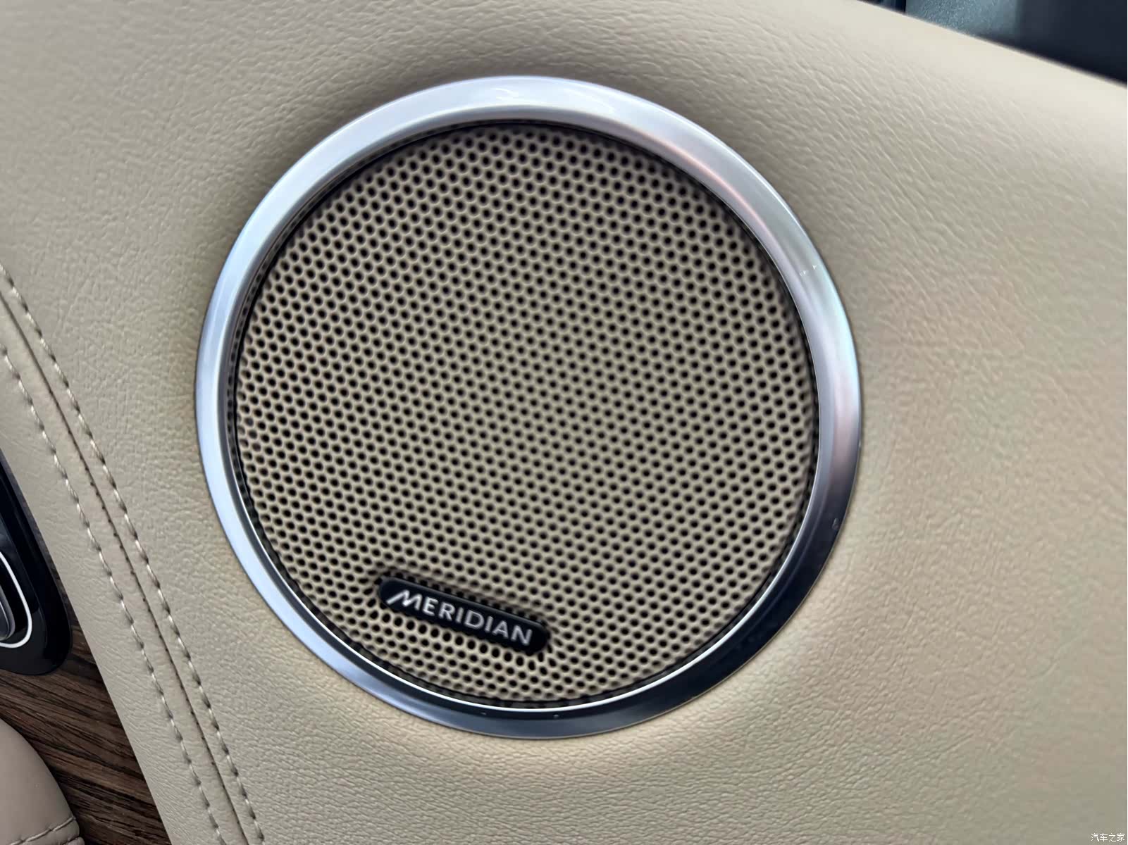 Land Rover Range Rover, 2019 15