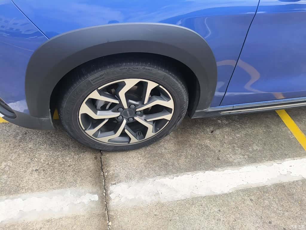 Lynk & Co 01, 2019 23