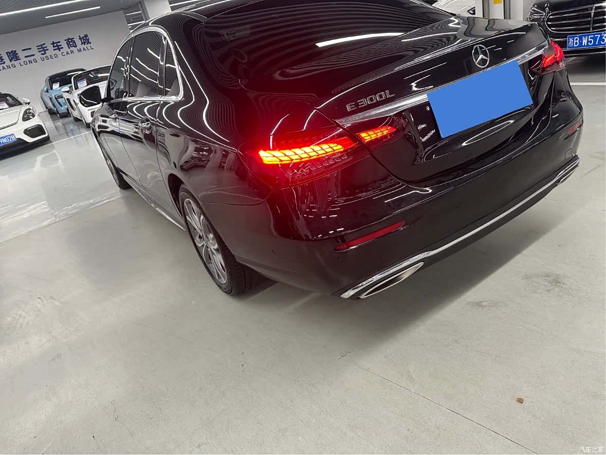 Mercedes-Benz E-Class, 2019 16