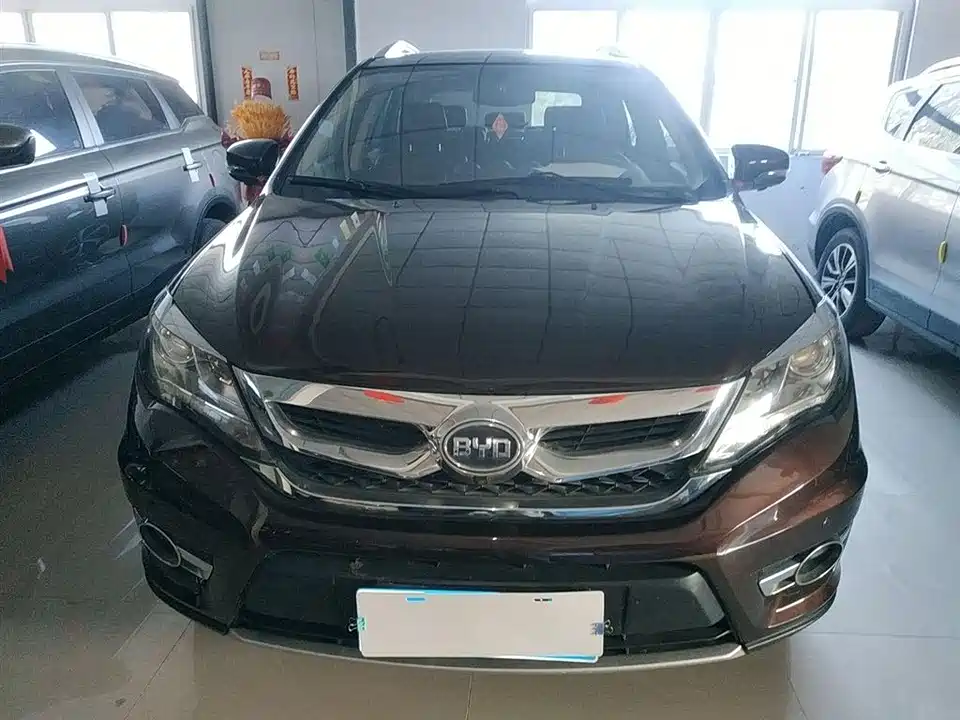 BYD S7