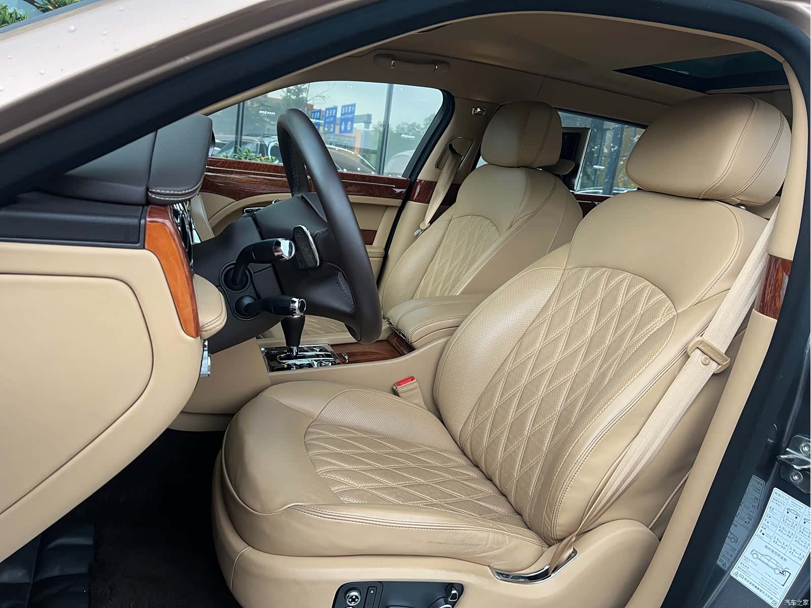 Bentley Mulsanne, 2018 6