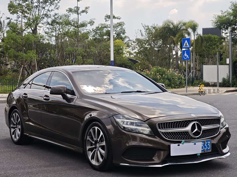 Mercedes-Benz CLS