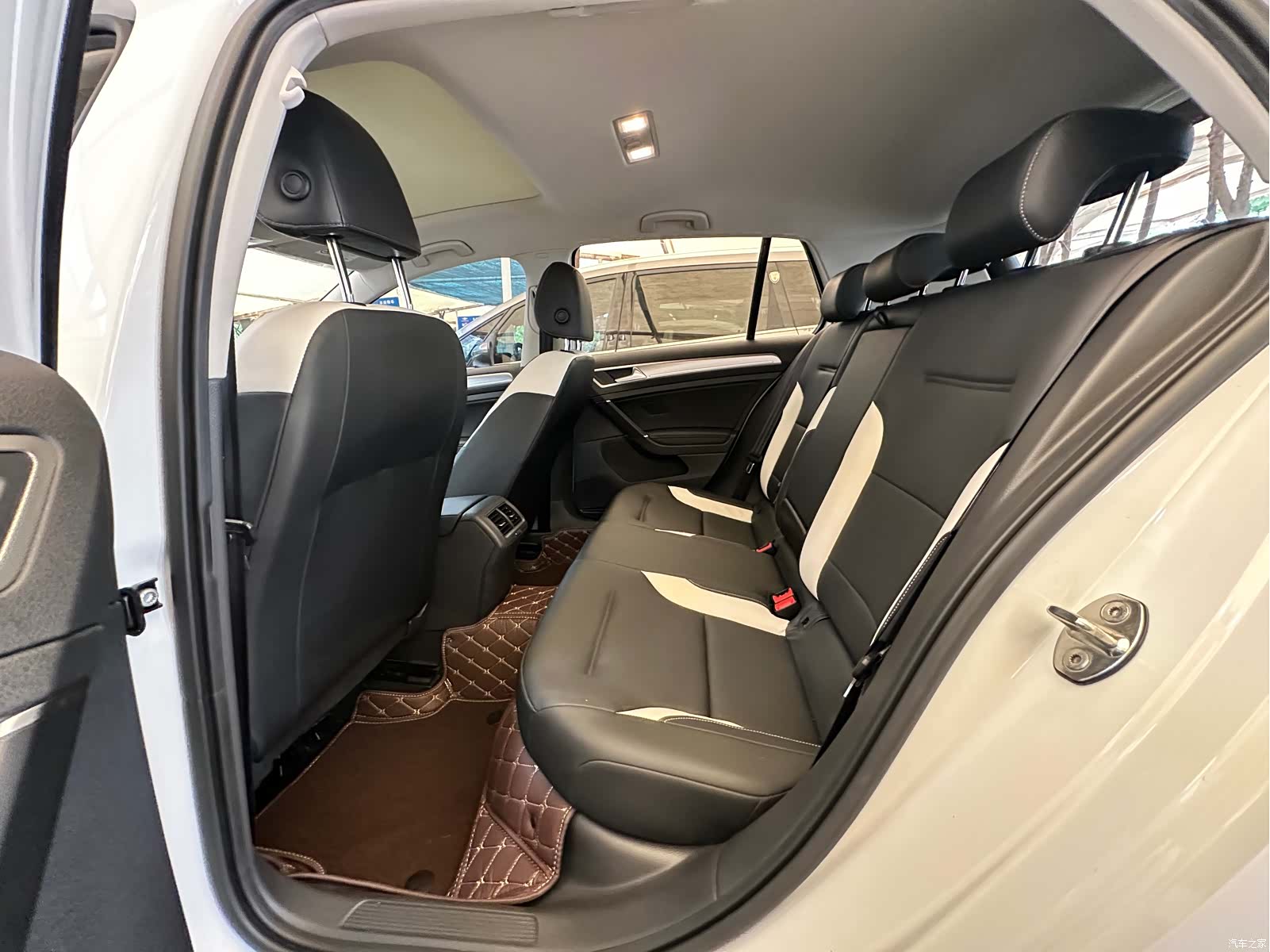 Volkswagen Golf, 2018 19