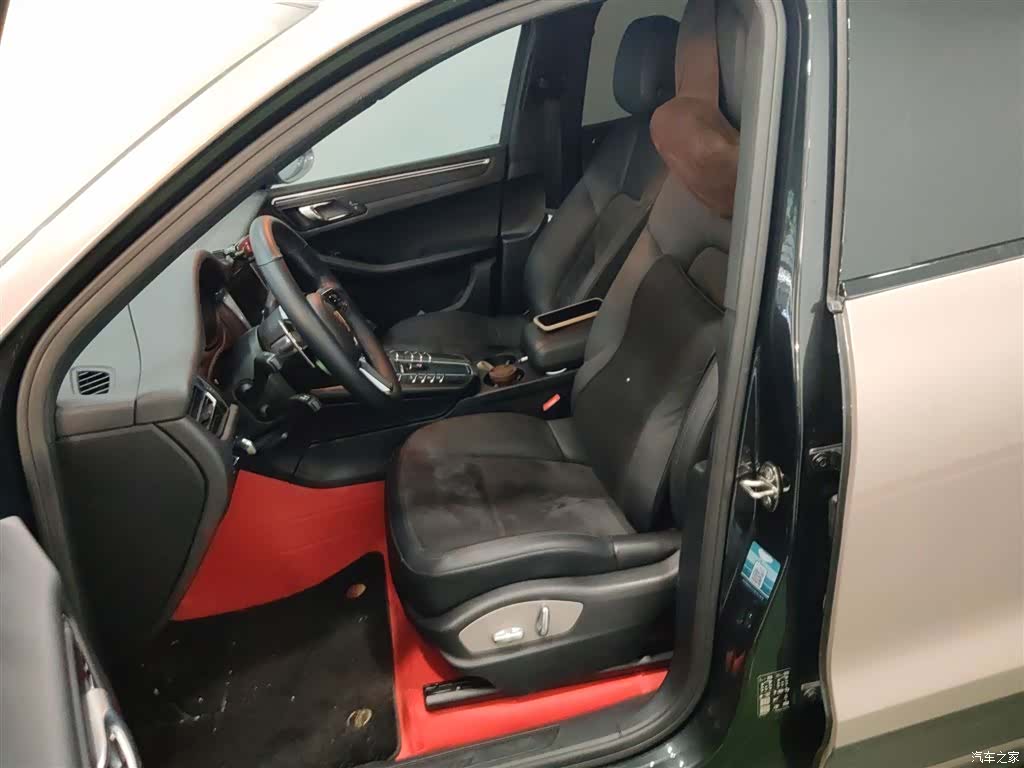 Porsche Macan, 2019 11