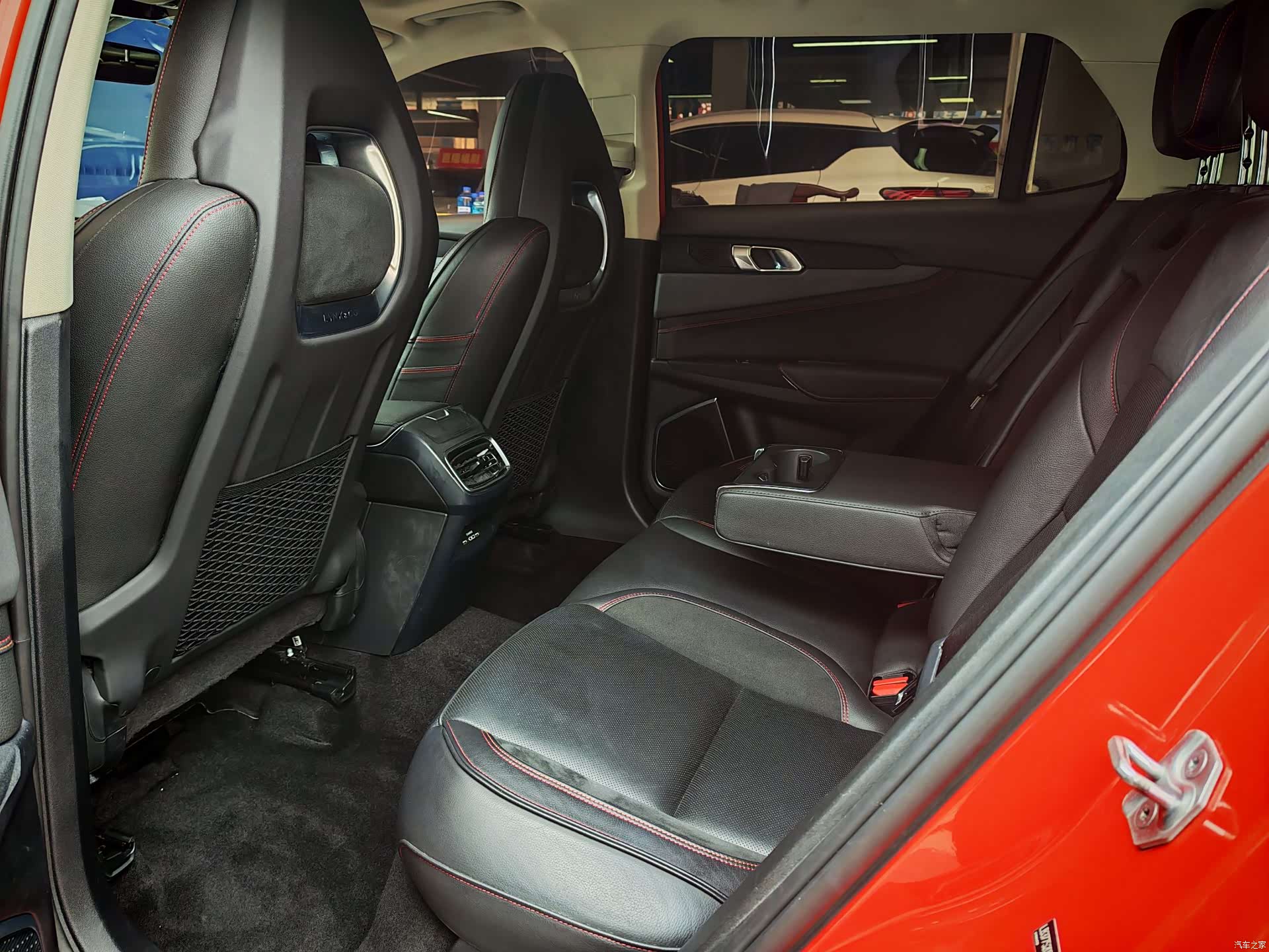 Lynk & Co 01, 2019 4