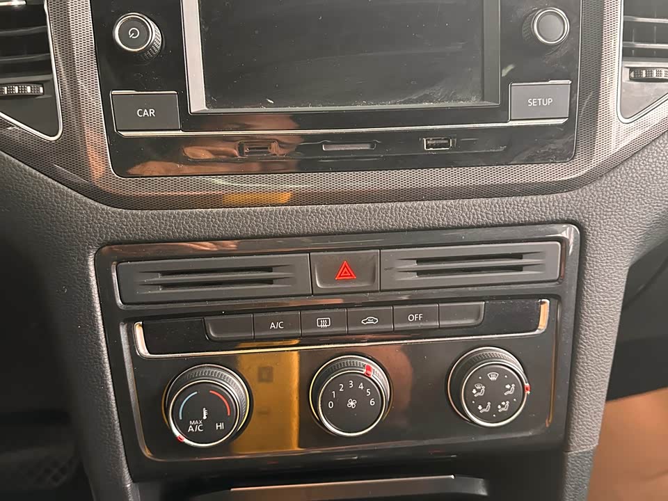 Volkswagen Golf*Jiayu