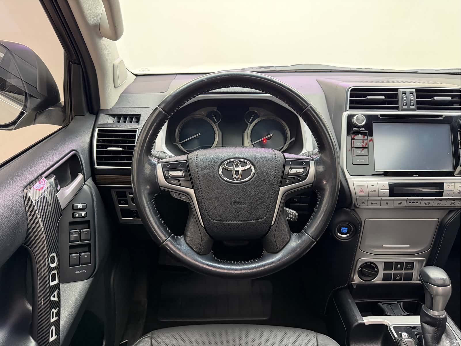 Toyota Prado, 2019 все фото