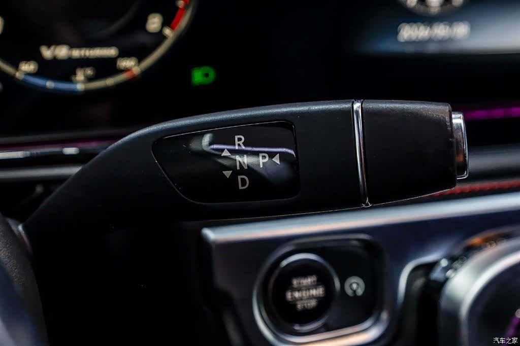 Mercedes-Benz G-Class, 2015 21