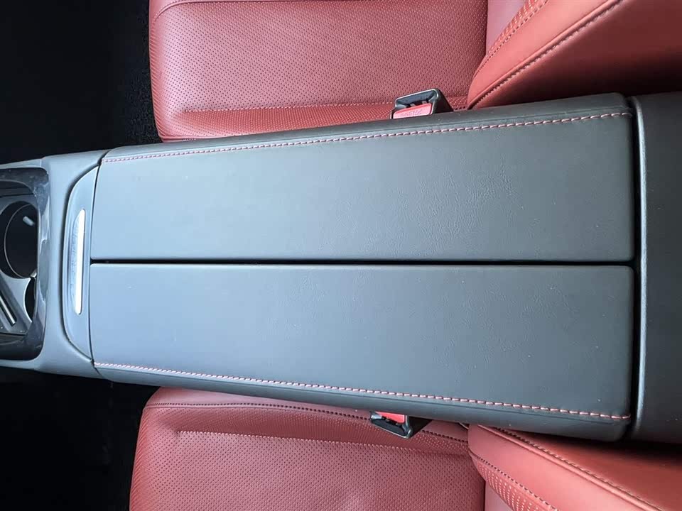 XPENG P7 XPENG P7