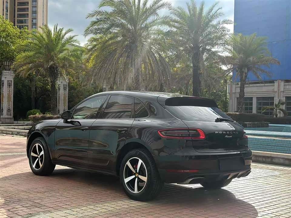 Porsche Macan