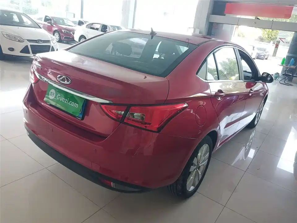 Chery Arrizo 5