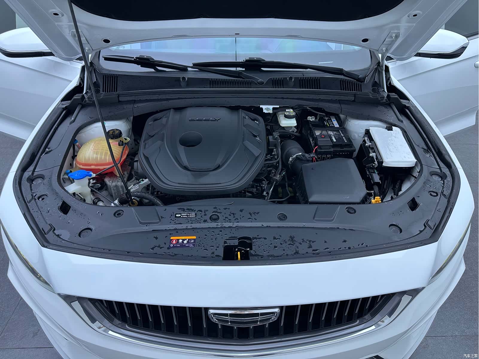 Geely Preface, 2022 20