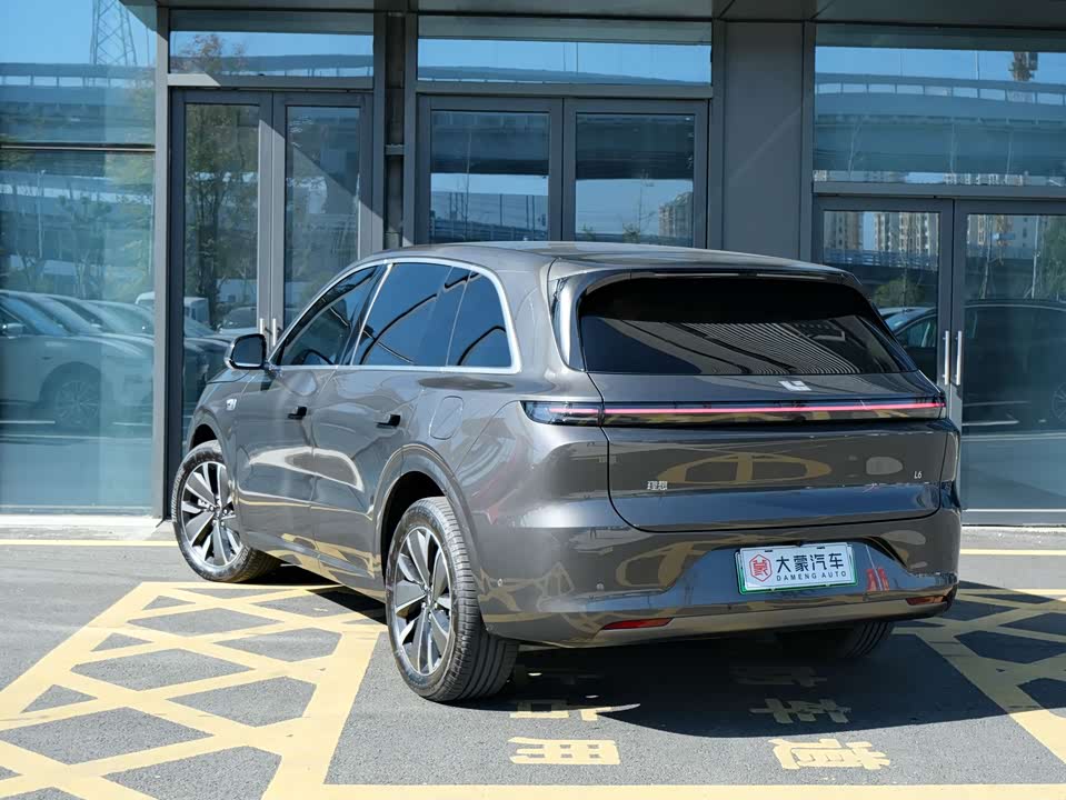 Li Auto Ideal L6