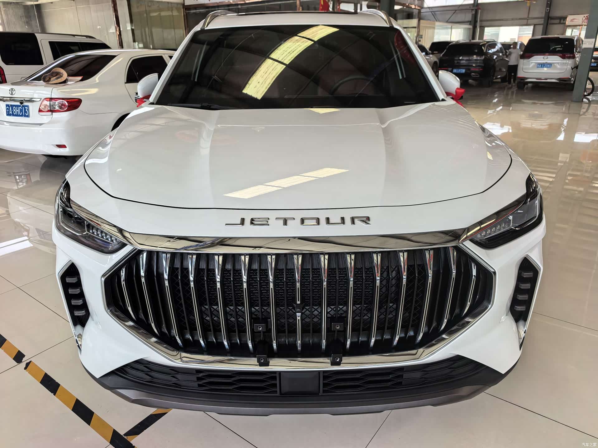 Jetour X70, 2025 1