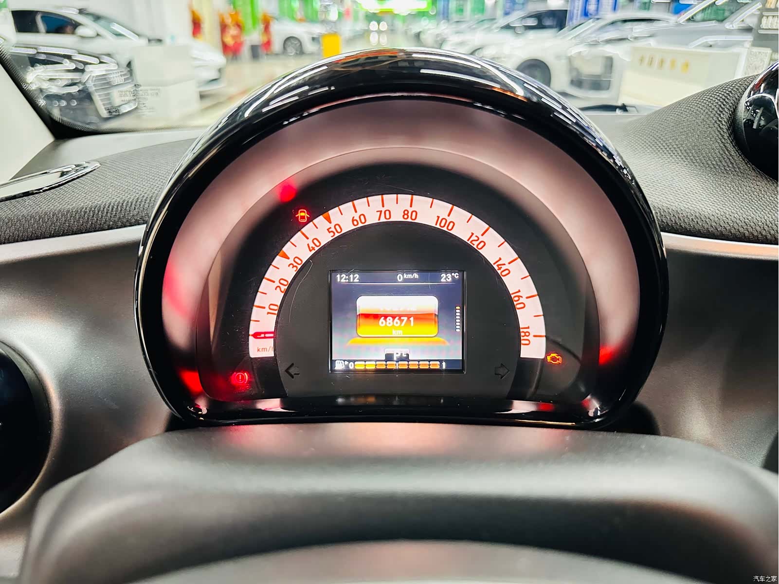 Smart Fortwo, 2019 33