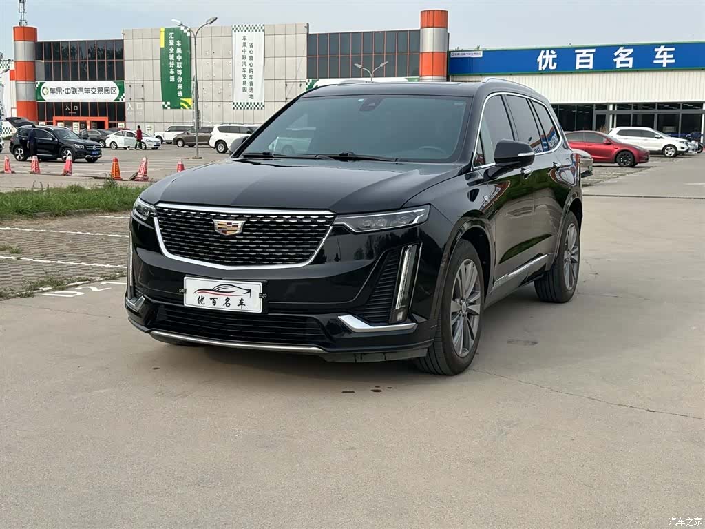 Cadillac XT6