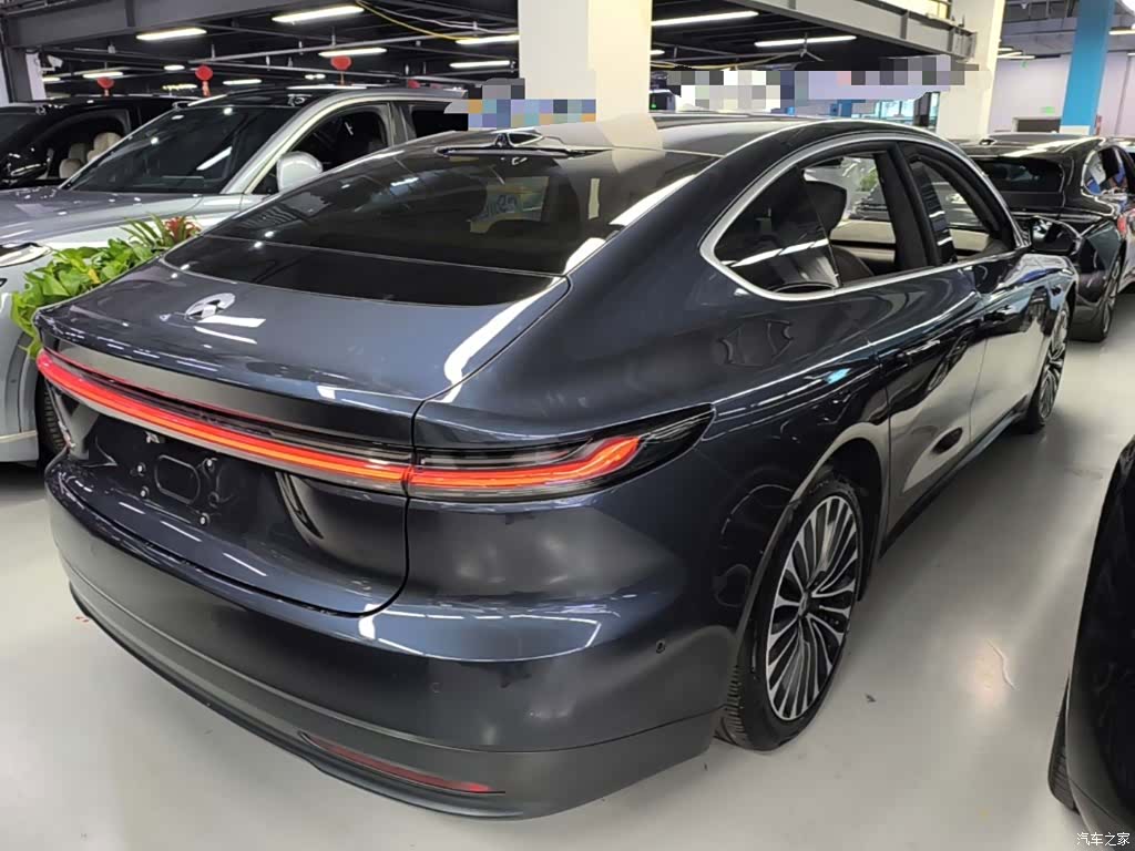 NIO ET7, 2023 все фото