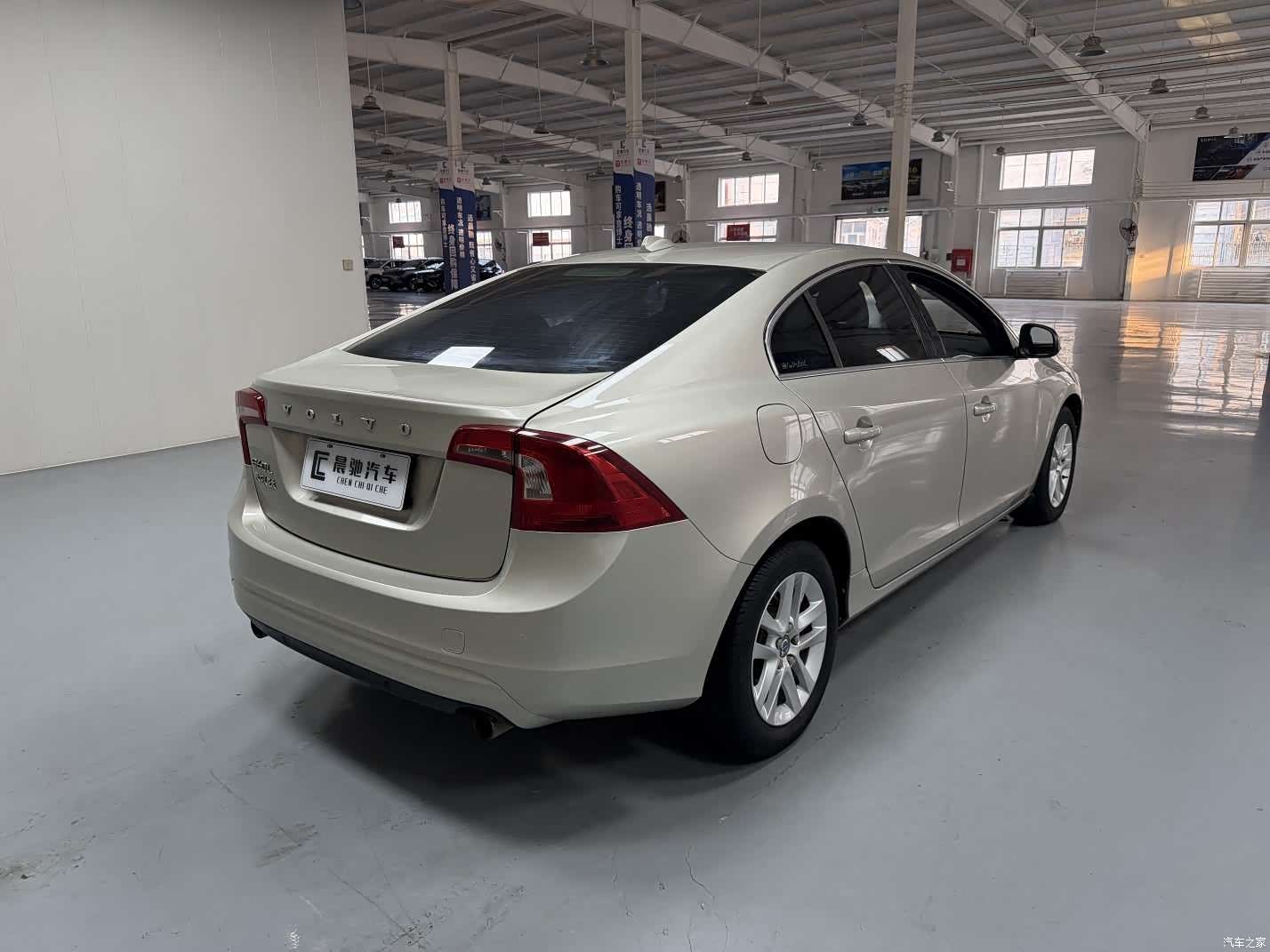 Volvo S60, 2017 4