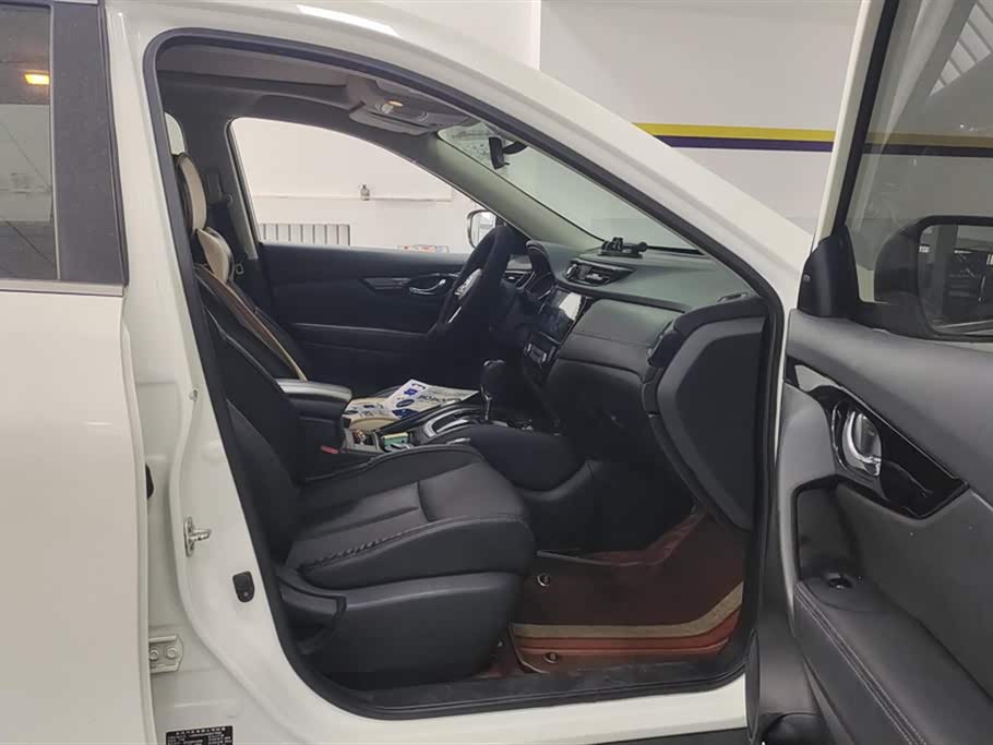 Nissan Qijun Nissan Qijun