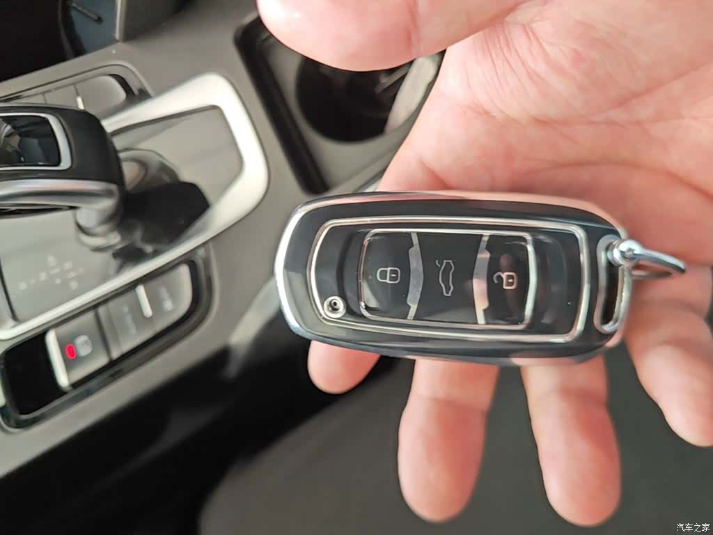 Geely Boyue, 2020 9