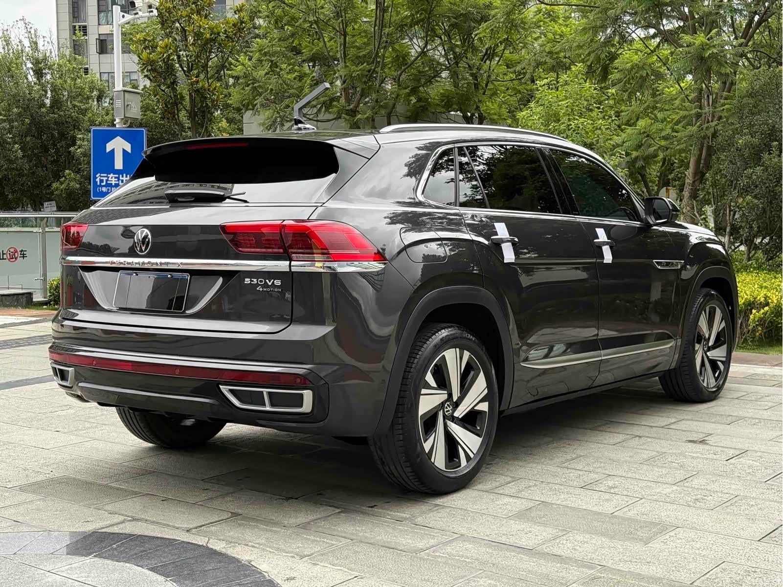 Volkswagen Teramont X, 2022 8