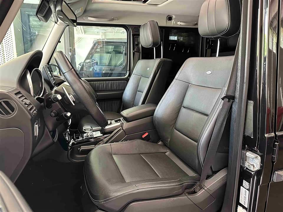 Mercedes-Benz G-class