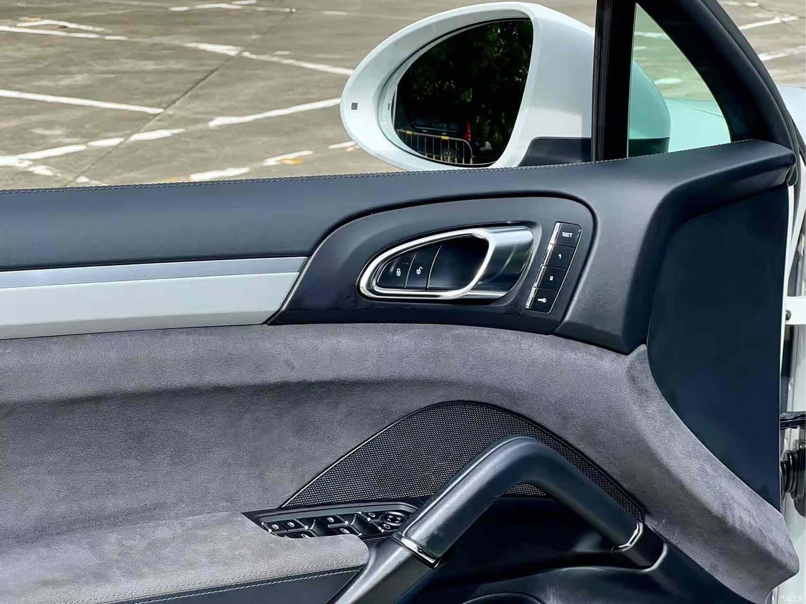 Porsche Cayenne, 2016 15