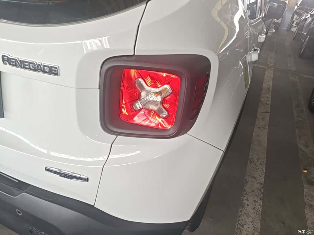 Jeep Renegade, 2017 8